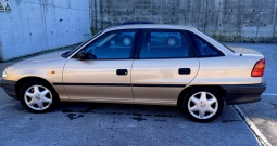 Opel Astra Classic 1.6 benzinac 143000km prvi