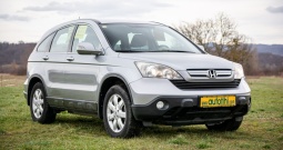 Honda CR-V 4x4 dizel kao nova full oprema 206tkm besplatna dostava zamjena ⭐⭐⭐⭐⭐