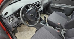 Prodajem dijelove Kia Rio 1.4 16v 2005