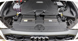 Audi Q8 55 TFSI quattro 2xS line 340 KS, MATRIX+ACC+GR. SJED.+PANO+21\\"