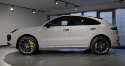 Porsche Cayenne Turbo S E-Hybrid Coupé 4.0 V8 Tiptronic S, 680 KS, ZRAČNI+ACC