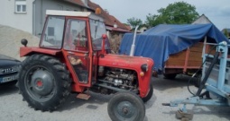 Traktor IMT 533, 31 kw sa Fiatovim motorom.