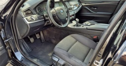 BMW serija 5 520d Touring, Led, Navi, PDC, registriran, 18"