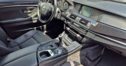 BMW serija 5 520d Touring, Led, Navi, PDC, registriran, 18"