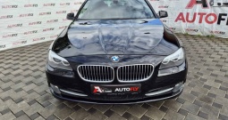 BMW serija 5 520d Touring, Led, Navi, PDC, registriran, 18"