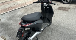 PIAGGIO 1 ELECTRIC