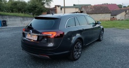 Opel insignia karavan 2, 0 cdti sport 4x4 full oprema-leasing