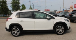 Peugeot 2008 1.2 Puretech ALLURE *NAVIGACIJA*