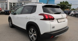 Peugeot 2008 1.2 Puretech ALLURE *NAVIGACIJA*