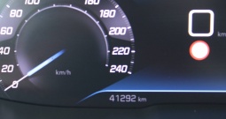 Peugeot 3008 1.2 Puretech AUTOMATIK *LED, NAVIGACIJA, KAMERA*
