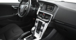 Volvo V40 2.0 D Cross Country 150 KS, KLIMA+GR SJED+PDC+HIGH+17\\"