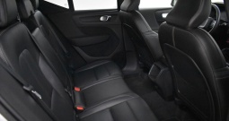 Volvo XC40 D3 Geartr Momen 150 KS, LED+KAM+VIRT+GR SJED+KUKA+TEM+ASIST