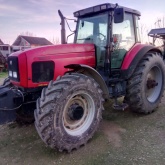 Prodaje se traktor MF 8250
