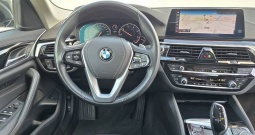 BMW SERIJA 5 520 xDrive