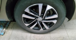 VW Touran 1.5 TSI IQ.DRIVE 150 KS, ACC+LANE+GR SJED+ASIST