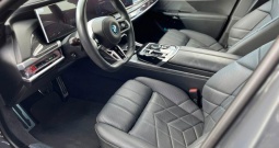 BMW M 760e xDrive 571 KS, ZRAČNI+ACC+360+GR SJED+PANO+HEAD+LED