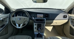 VOLVO V60 Cross Country 2,0 D3