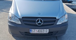 Prodajem kombi Mercedes-Benz Vito 8+1 u odličnom stanju!