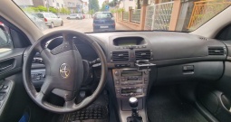 Toyota Avensis 2,2 D-4D, karavan