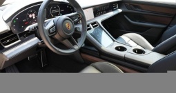 Porsche Taycan GTS 598 KS, ZRAČNI+ACC+360+4xGR SJED+MATRIX+PANO+HEAD+CHRONO