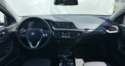 BMW SERIJA 1 118d A/T