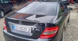 Mercedes C 180 cgdi bluefenci