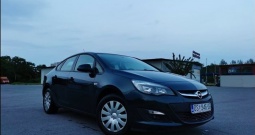 Opel Astra 1.6 CDTI Enjoy (limuzina)