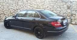 prodajem mercedes C220 CDI avantgarde w 204