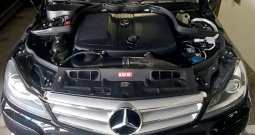 prodajem mercedes C220 CDI avantgarde w 204