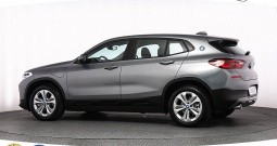 NOVO BMW X2 xDrive 25e Aut. Advantage 220 KS, LED+PDC+TEM +NAVI+ASIST