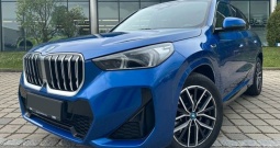 BMW X1 25e xDrive Steptronic M Sport 245 KS, ACC+360+LED+GR SJED+PANO+HEAD+WI...