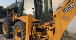 JCB 4CX