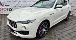 Maserati Levante 3.0D Q4 Automatik, Led, Panorama, Kamera, Koža, 21"