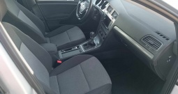 VW Golf 7 1,6 TDI NAVI - VELIKI SERVIS