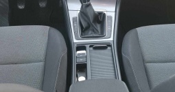 VW Golf 7 1,6 TDI NAVI - VELIKI SERVIS