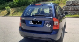 Kia carens 2008