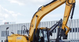 JCB JS 160W