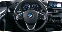 BMW X2 18i sDrive Advantage Plus 136 KS, KAM+LED+TEM+GR SJED+PANO+NAVI+ASIST