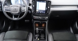 Volvo XC40 1.5 T3 Aut. R-Design 163 KS, TEM+KAM+LED+GR SJED+PANO+NAVI+VIRT+AS...