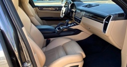 Porsche Cayenne E-Hybrid 3.0 V6 Tiptronic S 462 KS, ZRAČNI+KAM+LED+4xGR SJED...