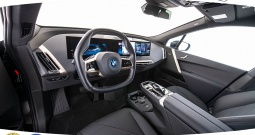 BMW iX xDrive 40 Sport 326 KS, ACC+KAM+LED+GR SJED+WIDES+HEAD+NAVI+ASIST