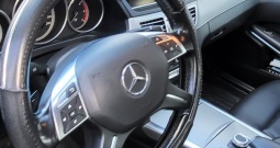 Mercedes Benz E klase T model AMG line