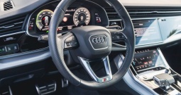 Audi Q8 60 TFSIe V6 quattro S-line HD 462 KS, ZRAČNI+ACC+360+4xGR SJED+LED+H...