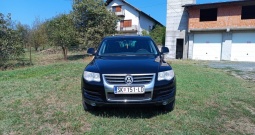 Touareg 2.5 TDI 4X reg god. dana, kuka, krovni nosači, gume nove samo 167000 km