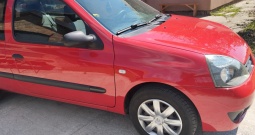 Renault Clio samo 25000 km