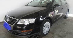 Passat 1.6 + plin