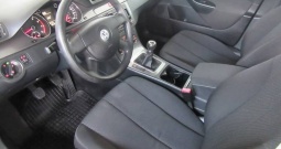 Passat 1.6 + plin