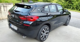 BMW X2 sDrive20d, automatik, xenon.