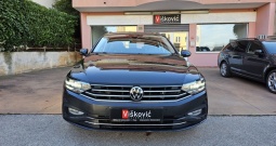 VOLKSWAGEN PASSAT VARIANT 2.0 TDI DSG BUSINESS 2022 SERVISNA GARANCIJA