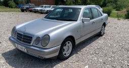 Mercedes E 250td